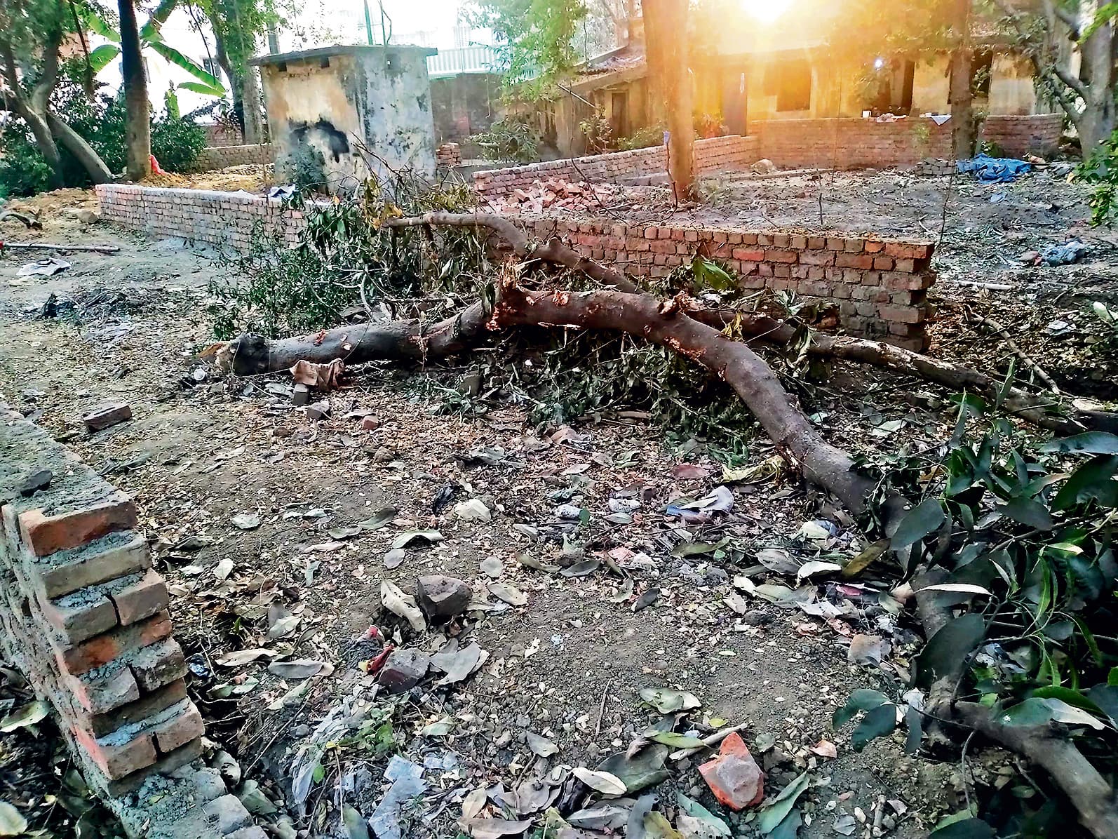 Jamshedpur News : कीताडीह जीइएल चर्च के पास गैर आदिवासियों को सीएनटी जमीन बेचने का आरोप