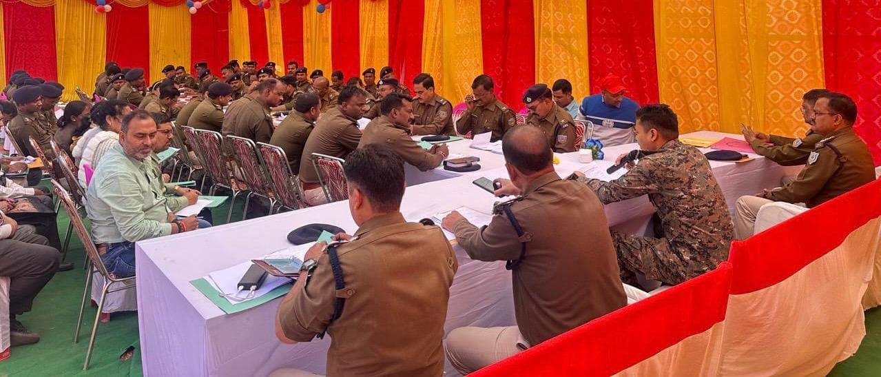 Bokaro News: साइबर क्राइम को लेकर सतर्क रहें पुलिस अधिकारी : एसपी