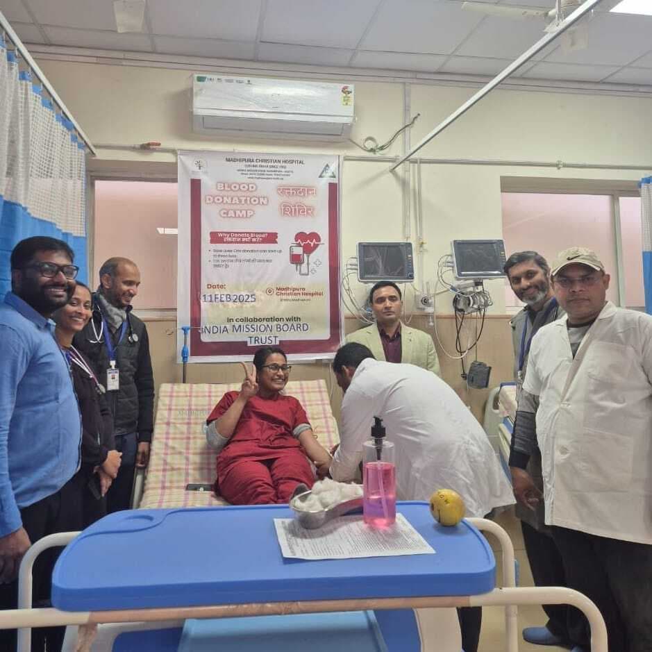 मधेपुरा क्रिश्चियन हॉस्पिटल में लगा रक्तदान शिविर