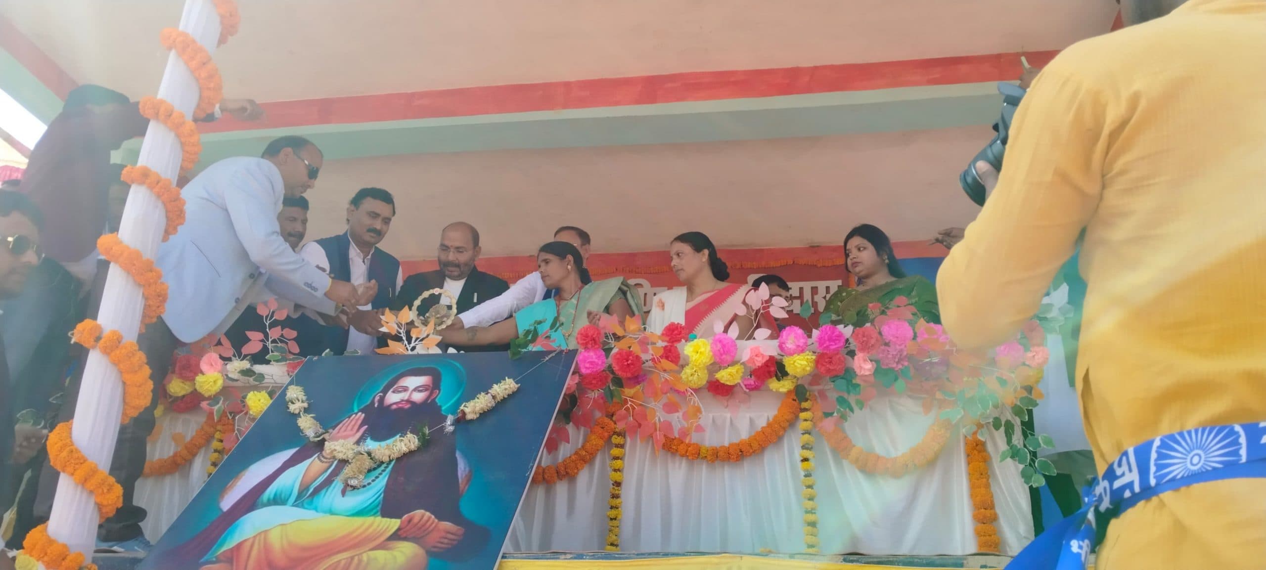 संत शिरोमणि रैदास जी के जीवनी से लेनी चाहिए हमलोगों को सीख