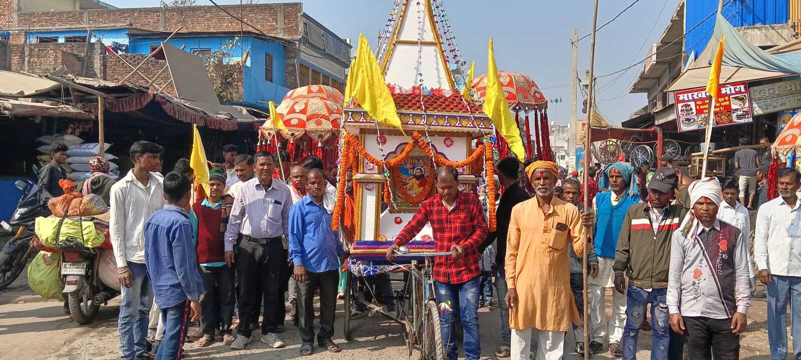 संत रविदास महाराज की जयंती पर निकली प्रभात फेरी