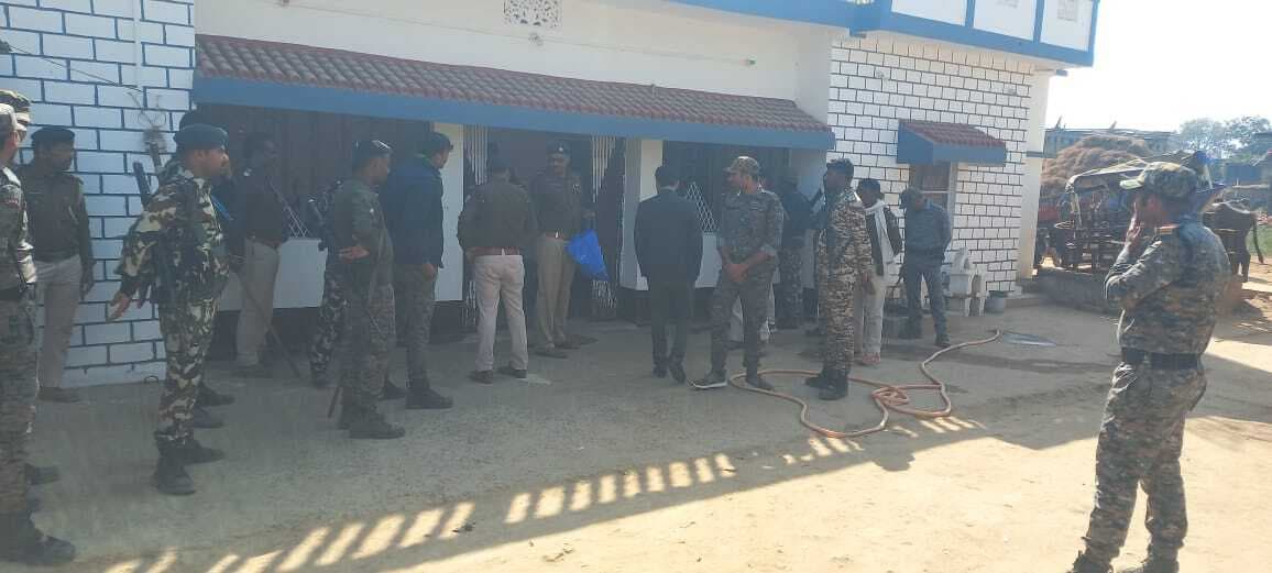 चकवारा गांव में बालू माफिया व बांका पुलिस के बीच फायरिंग, हताहत नहीं