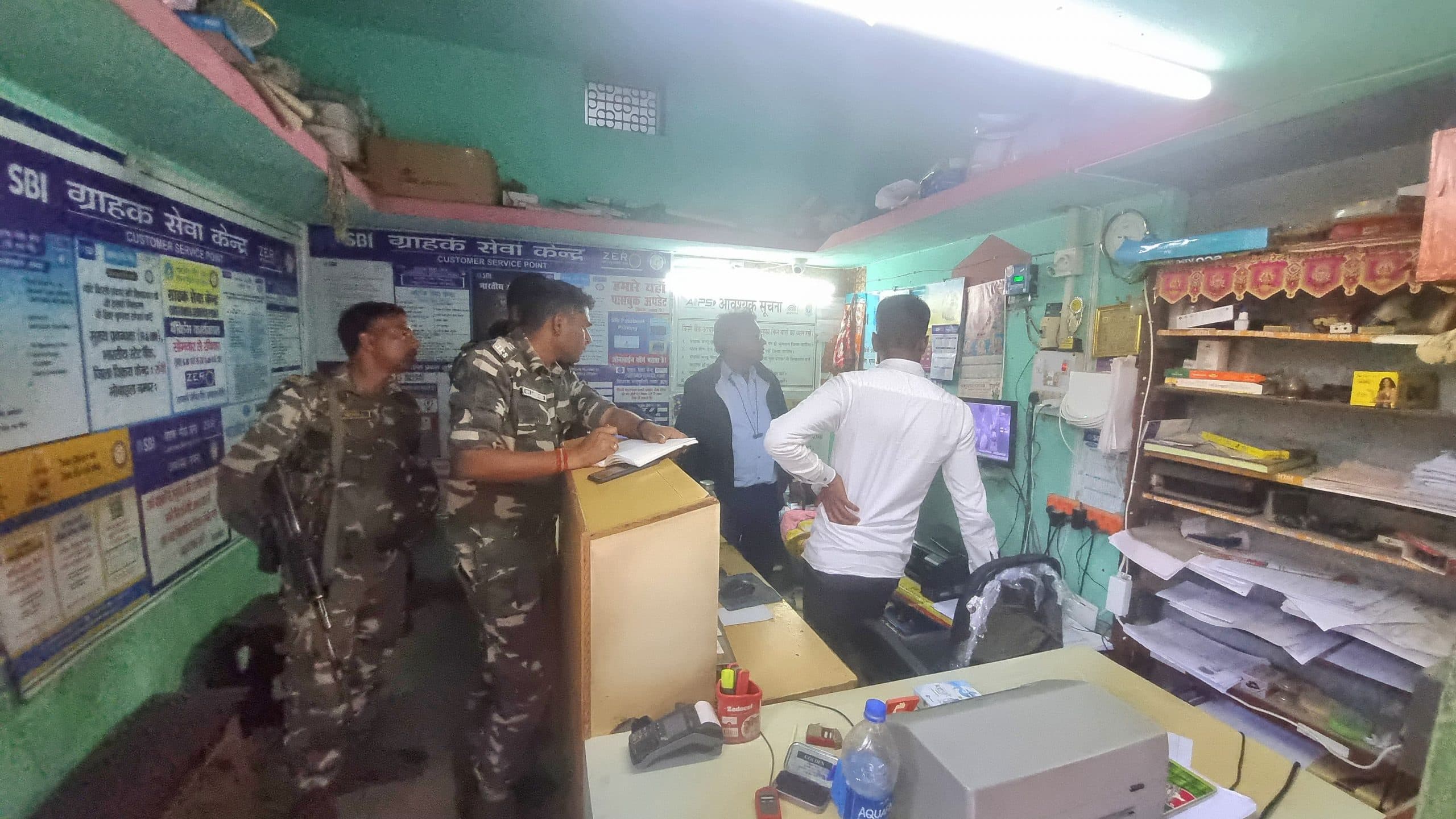 हथियार का भय दिखाकर एसबीआई के सीएसपी संचालक से पांच लाख की लूट
