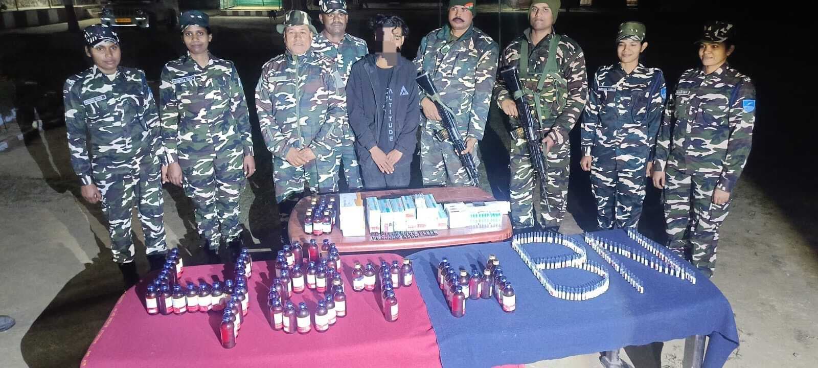 Madhubani News : हार्डवेयर दुकान से प्रतिबंधित दवाएं बरामद, तस्कर गिरफ्तार