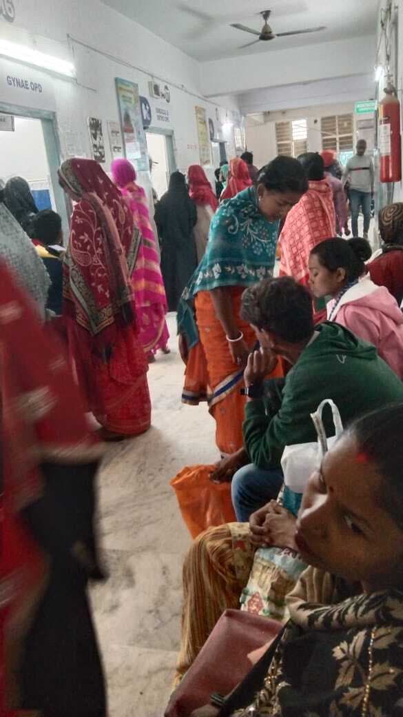 Madhubani News : दिन व रात के तापमान में उतार-चढ़ाव से बीमार हो रहे हैं लोग