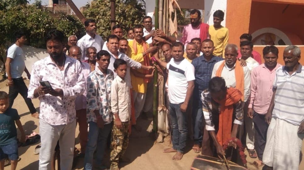 Bokaro News: मंजूरा में बजरंबली मंदिर निर्माण को लेकर कमेटी गठित