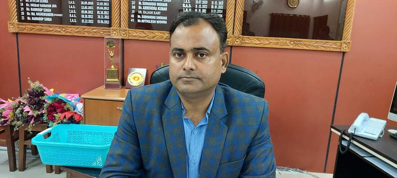 15 मार्च तक सभी जमाबंदी को किया जायेगा ऑनलाइन: डीएम