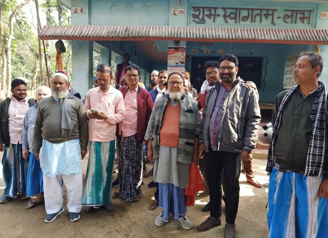 बलिया बेलौन में पीडीएस की हड़ताल 13वें दिन भी रही जारी