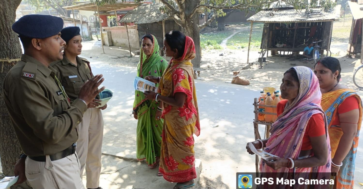 अग्निशमन कर्मियों ने मॉक ड्रिल कर लोगों को जागरूक किया