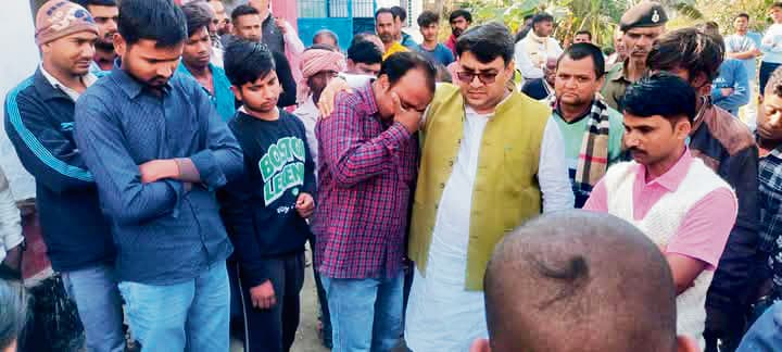 Gopalganj News : पैर फिसलने से पोखर में डूबा बच्चा, गयी जान, परिजनों में मचा कोहराम