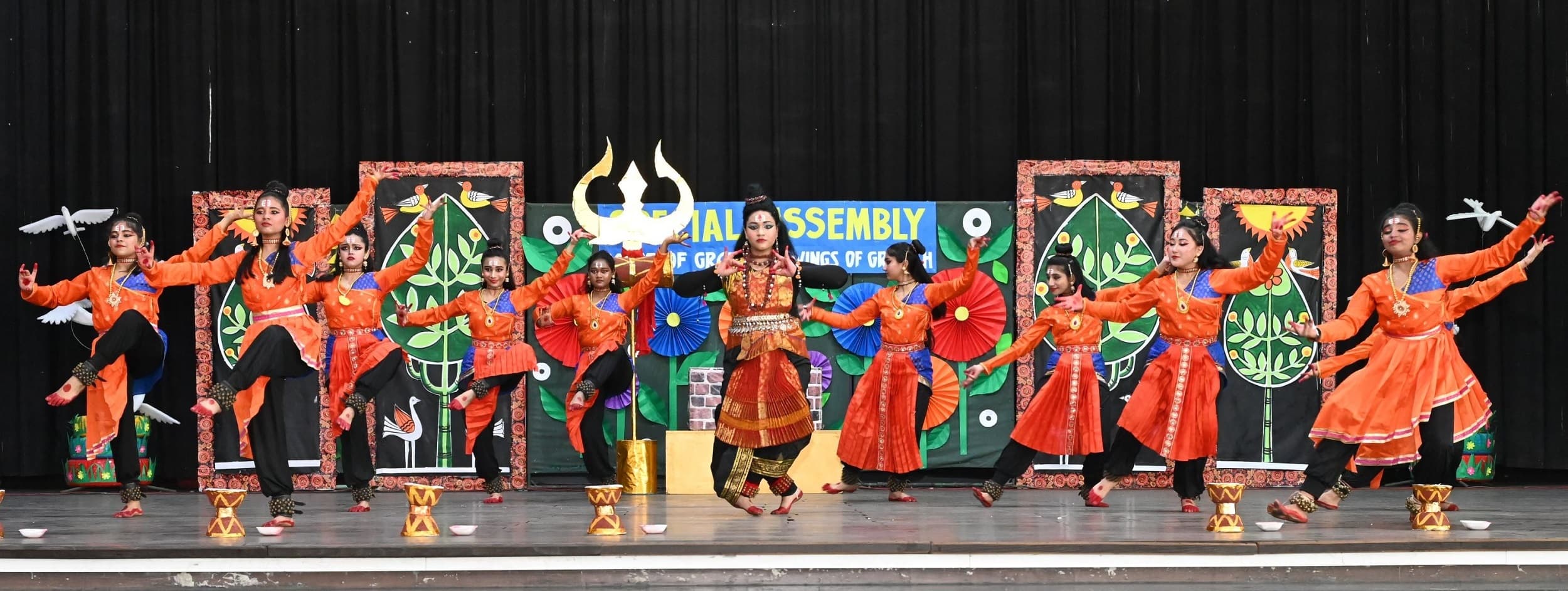 Bokaro News: सांस्कृतिक कार्यक्रमों में बच्चों ने प्रस्तुति से मोहा मन