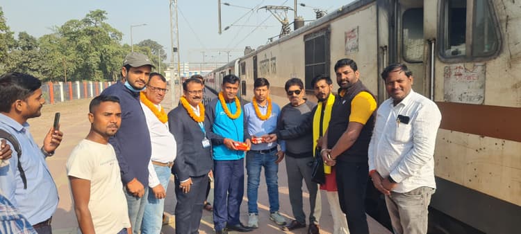 सहरसा-अमृतसर जनसाधारण एक्सप्रेस का ललितग्राम तक किया गया विस्तार, लोगों में खुशी