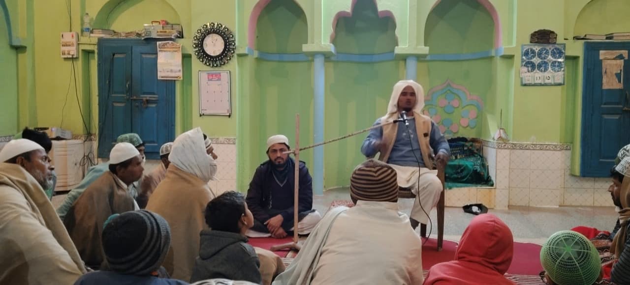 Madhubani News : मुस्लिम समुदाय ने शब-ए-बरात पर पूरी रात की इबादत