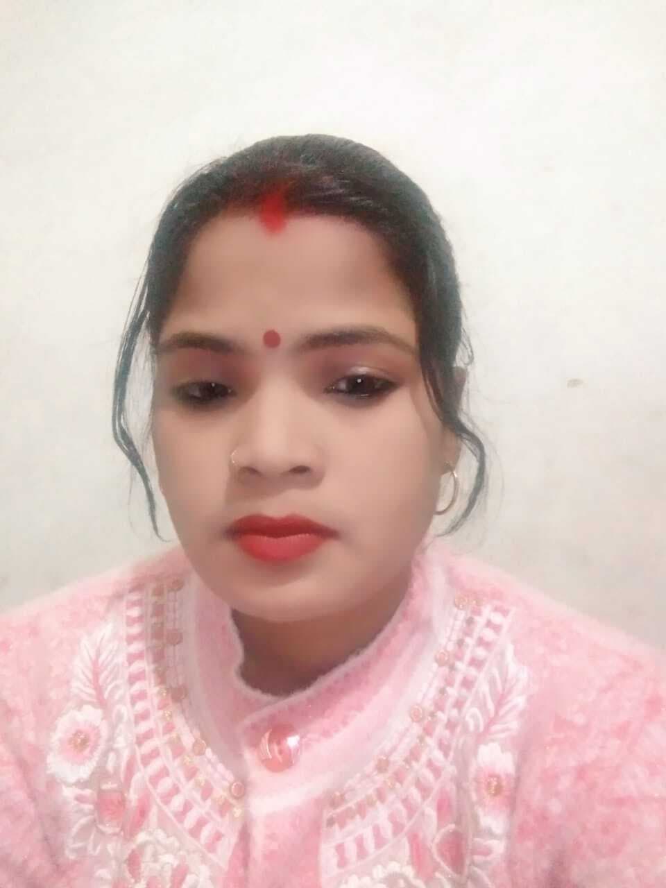 महिला की सड़क दुर्घटना में मौत, पुत्र जख्मी