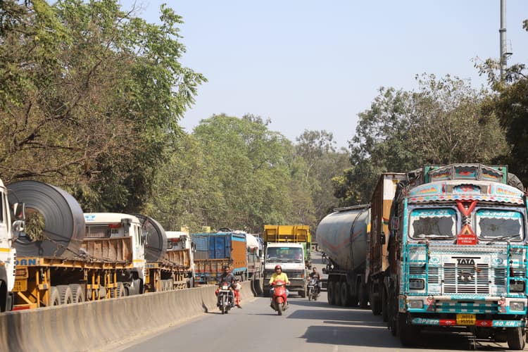 Jamshedpur : यहां दौड़ते हैं ''''यमराज''''
