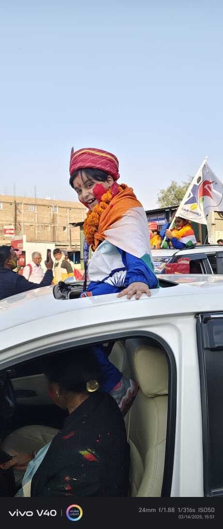 फ्रेंच बॉक्सिंग चैंपियन में पकड़ीदयाल की सावी ने जीता ब्रांच