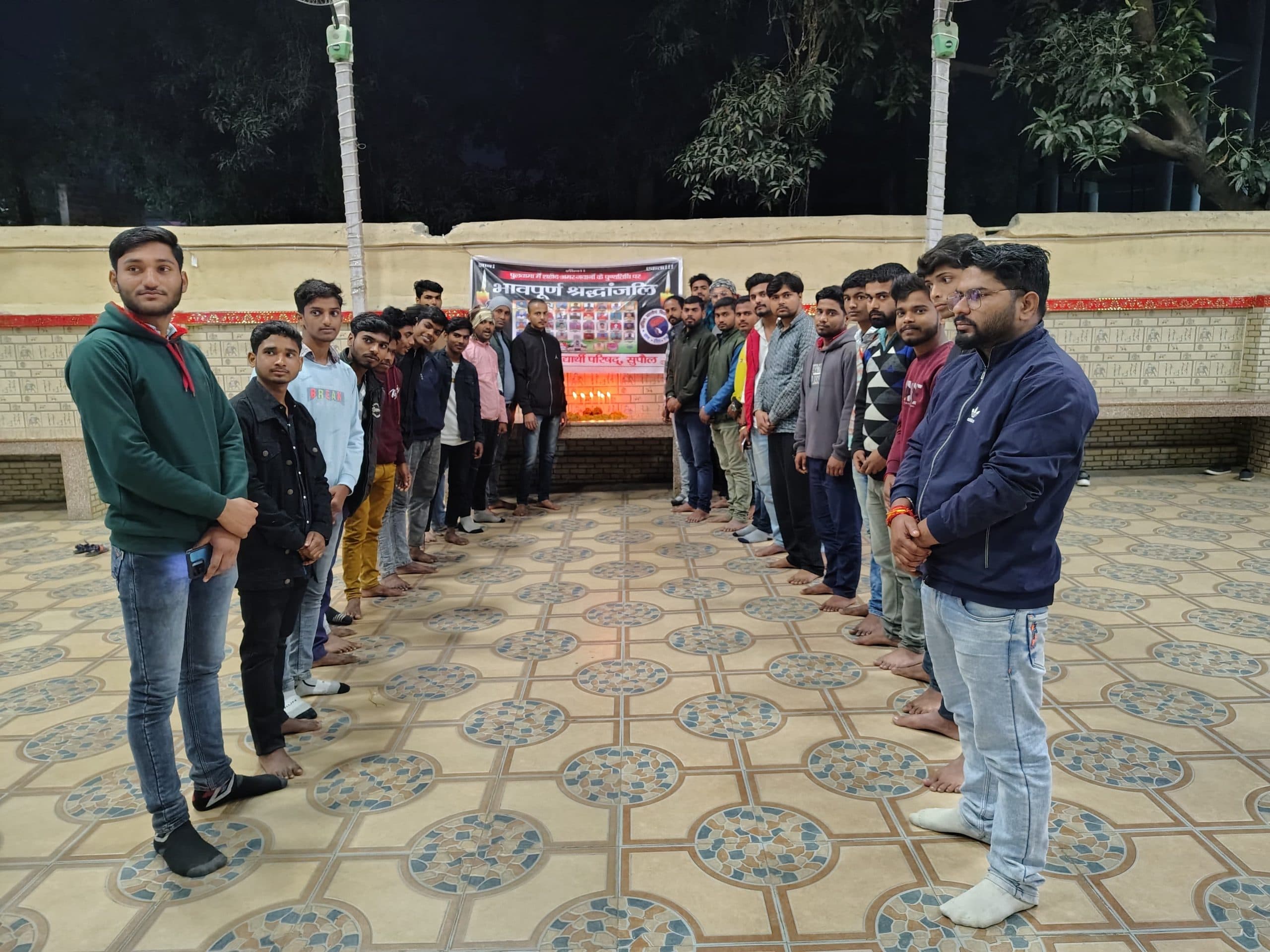 एबीवीपी ने पुलवामा शहीदों को दी भावपूर्ण श्रद्धांजलि