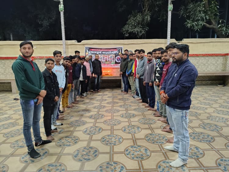 एबीवीपी ने पुलवामा शहीदों को दी भावपूर्ण श्रद्धांजलि