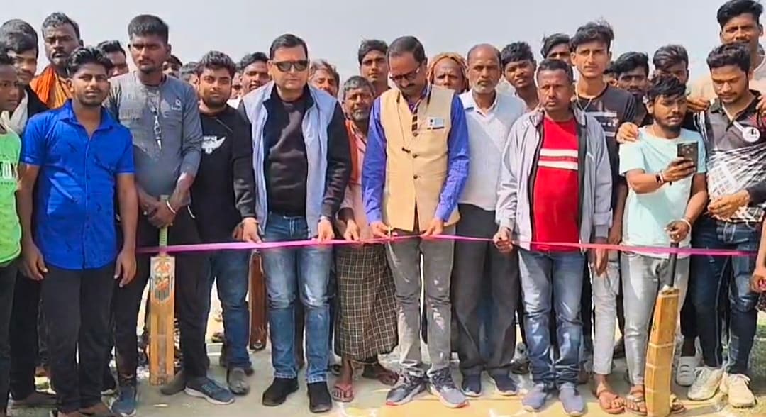 गजिया क्रिकेट क्लब की अगुवाई में क्रिकेट टूर्नामेंट शुरू