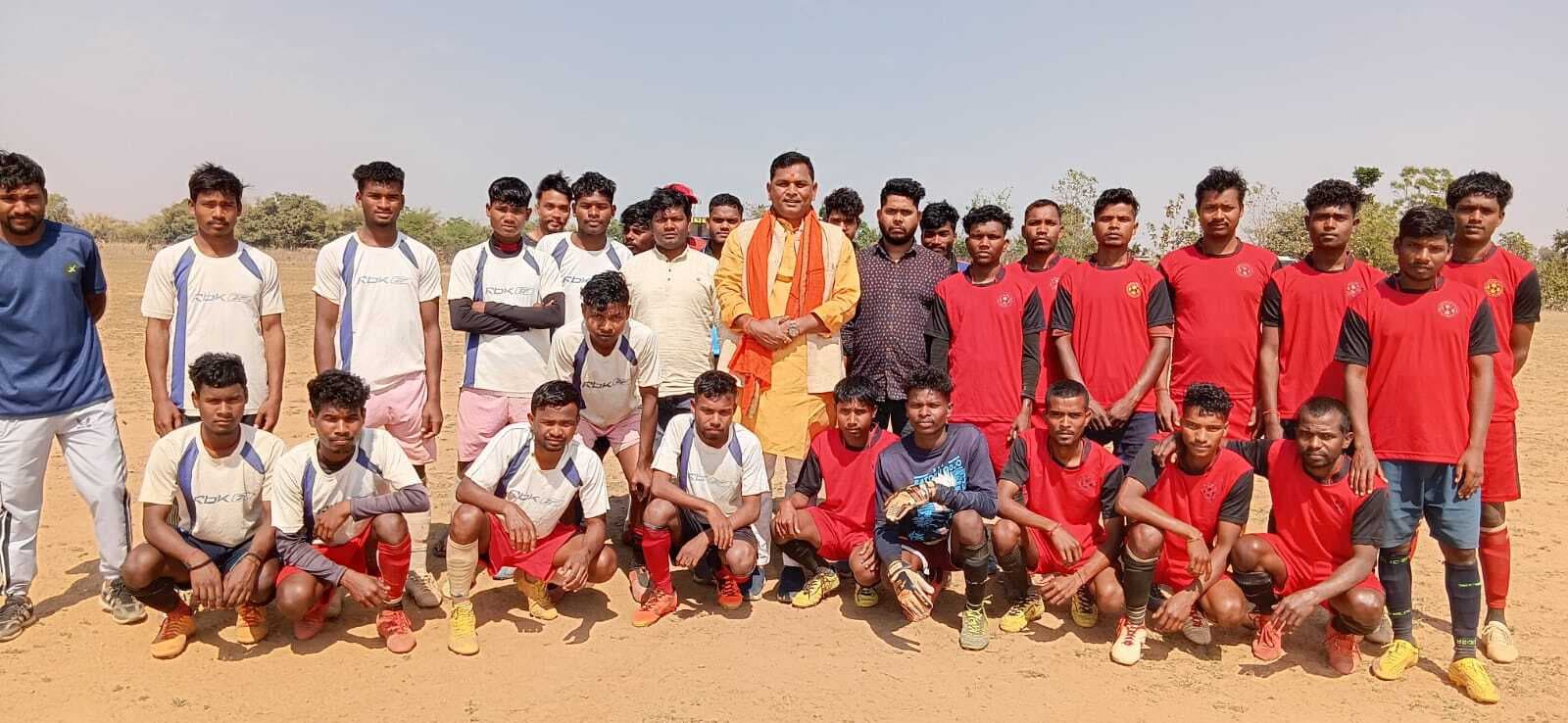 सहजपुर में दो दिवसीय फुटबॉल टूर्नामेंट शुरू