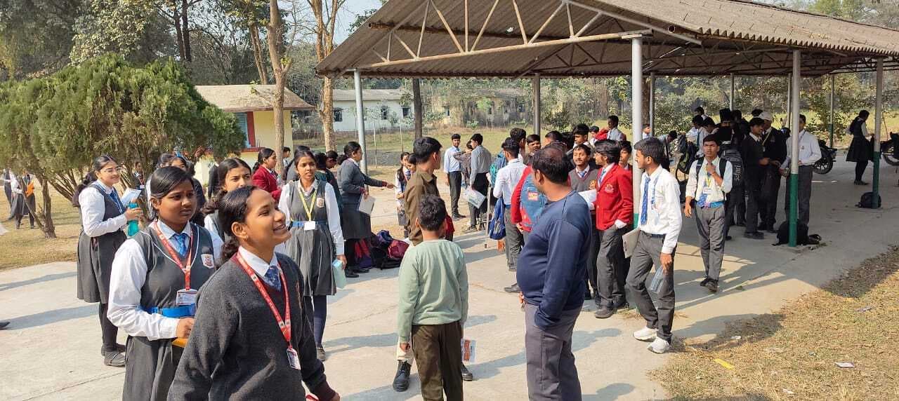 सीबीएसई 10वीं कक्षा की बोर्ड परीक्षा शुरू,पहले दिन अंग्रेजी विषय की हुई परीक्षा