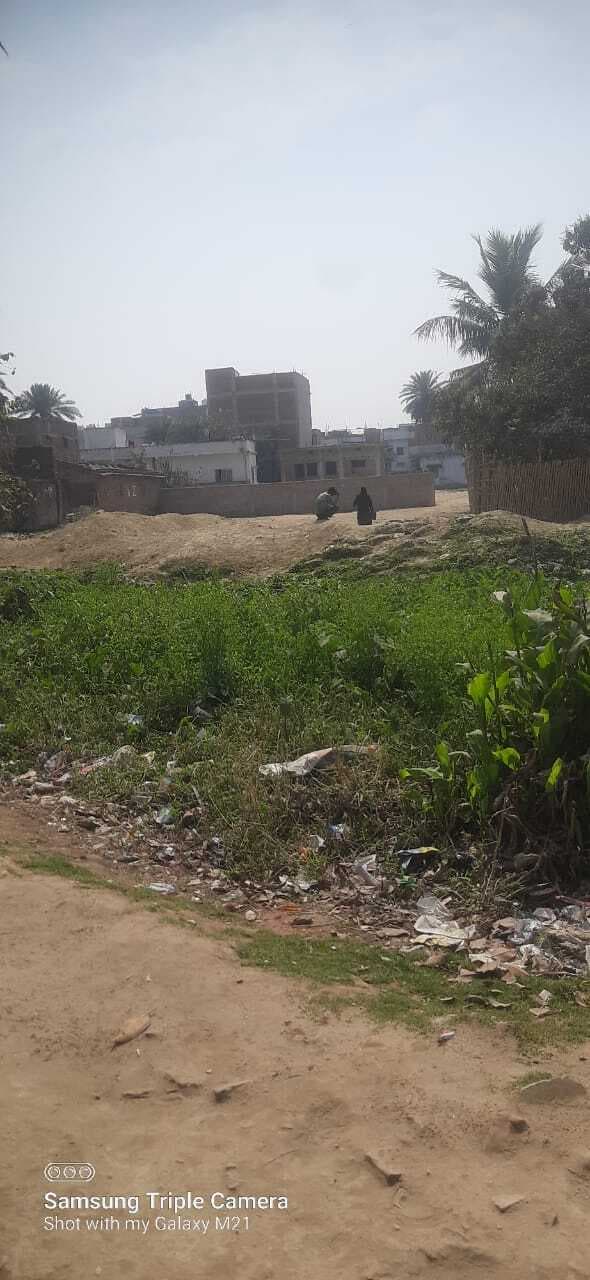 Darbhanga News: वार्ड 30 में उर्दू मध्य विद्यालय के दक्षिण स्थित सार्वजनिक तालाब का मिटा दिया वजूद