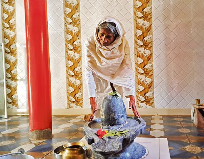 Gopalganj News : आसमा खातून ने शिव की साधना में लगा दिया जीवन