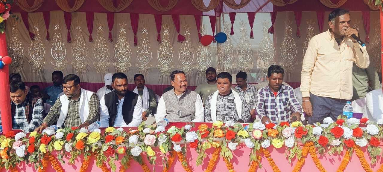 Bhagalpur news मरांडी स्टार क्लब ने जीता फुटबॉल टूर्नामेंट का खिताब