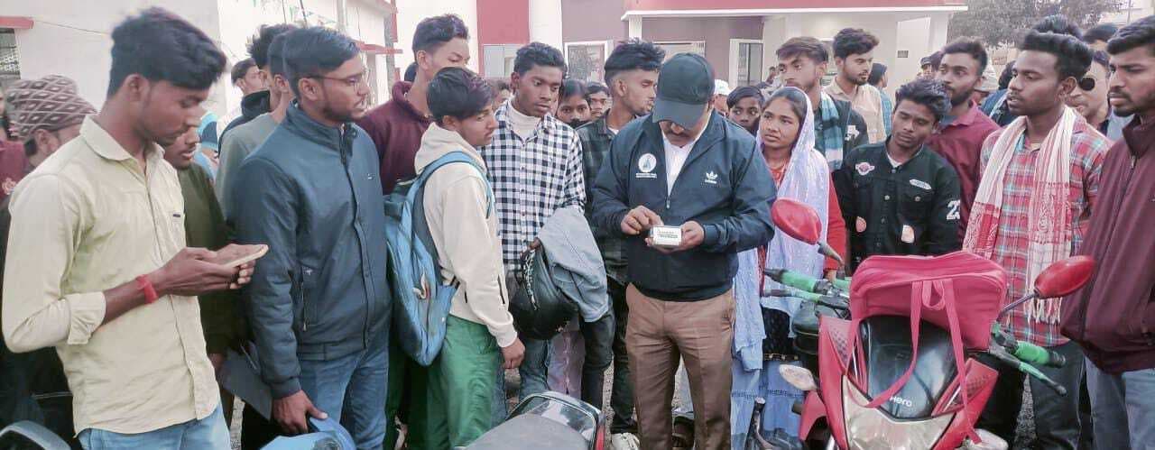 बिना हेलमेट वालों से वसूला गया 28,650 रुपये जुर्माना