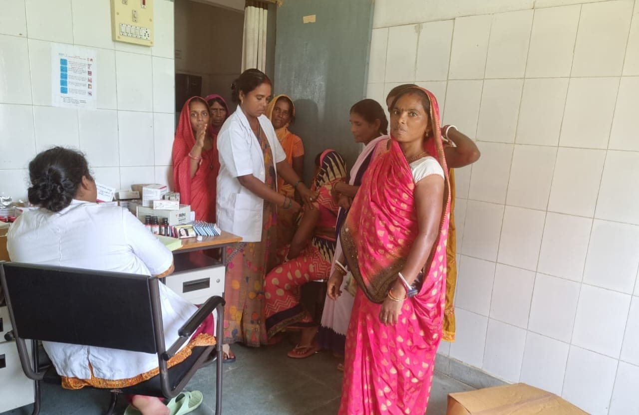 छोटा व सुखी परिवार के लिए परिवार नियोजन के स्थायी उपाय जरूरी