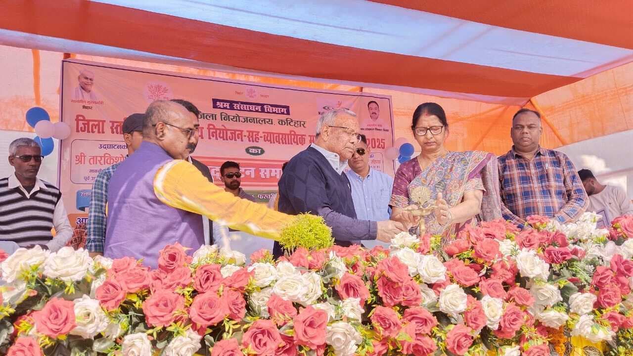 युवाओं को रोजगार उपलब्ध कराने के लिए सरकार प्रतिबद्ध: तारकिशोर