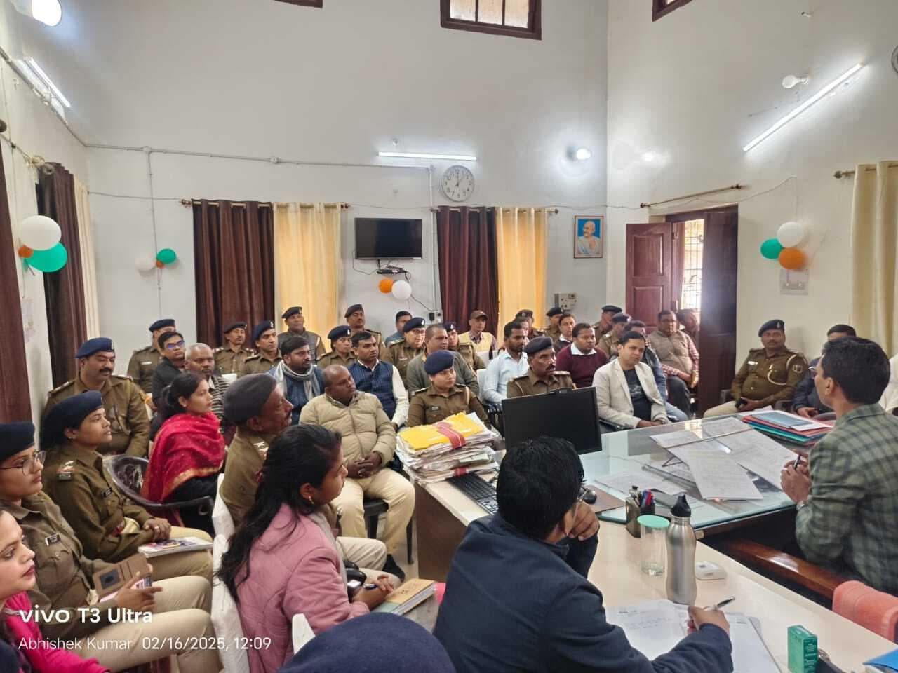 Madhubani News : जिले के 74 केंद्रों पर आज से शुरू होगी मैट्रिक की परीक्षा