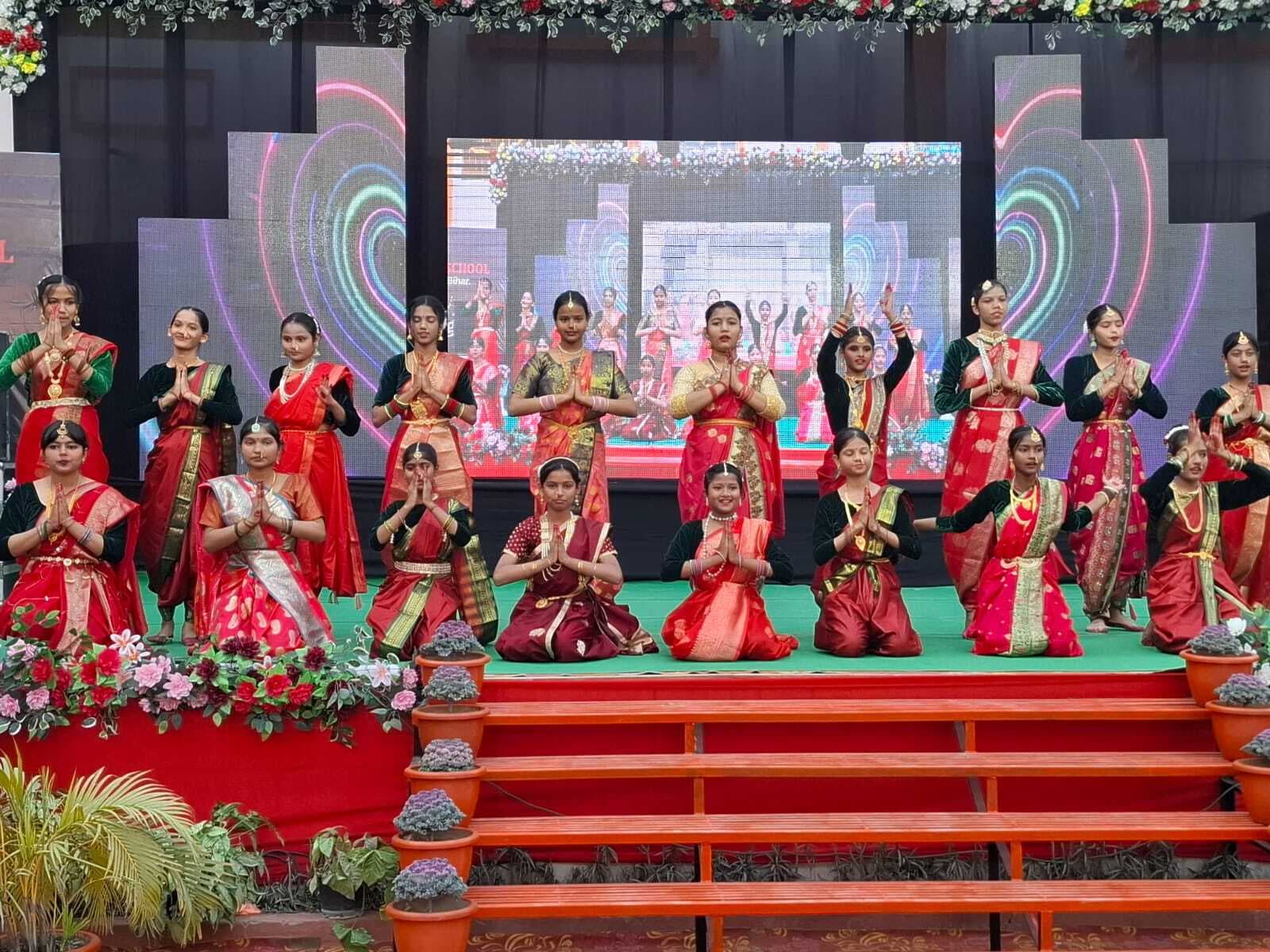 बच्चों को मिले बेहतर शिक्षा व संस्कार : समीर