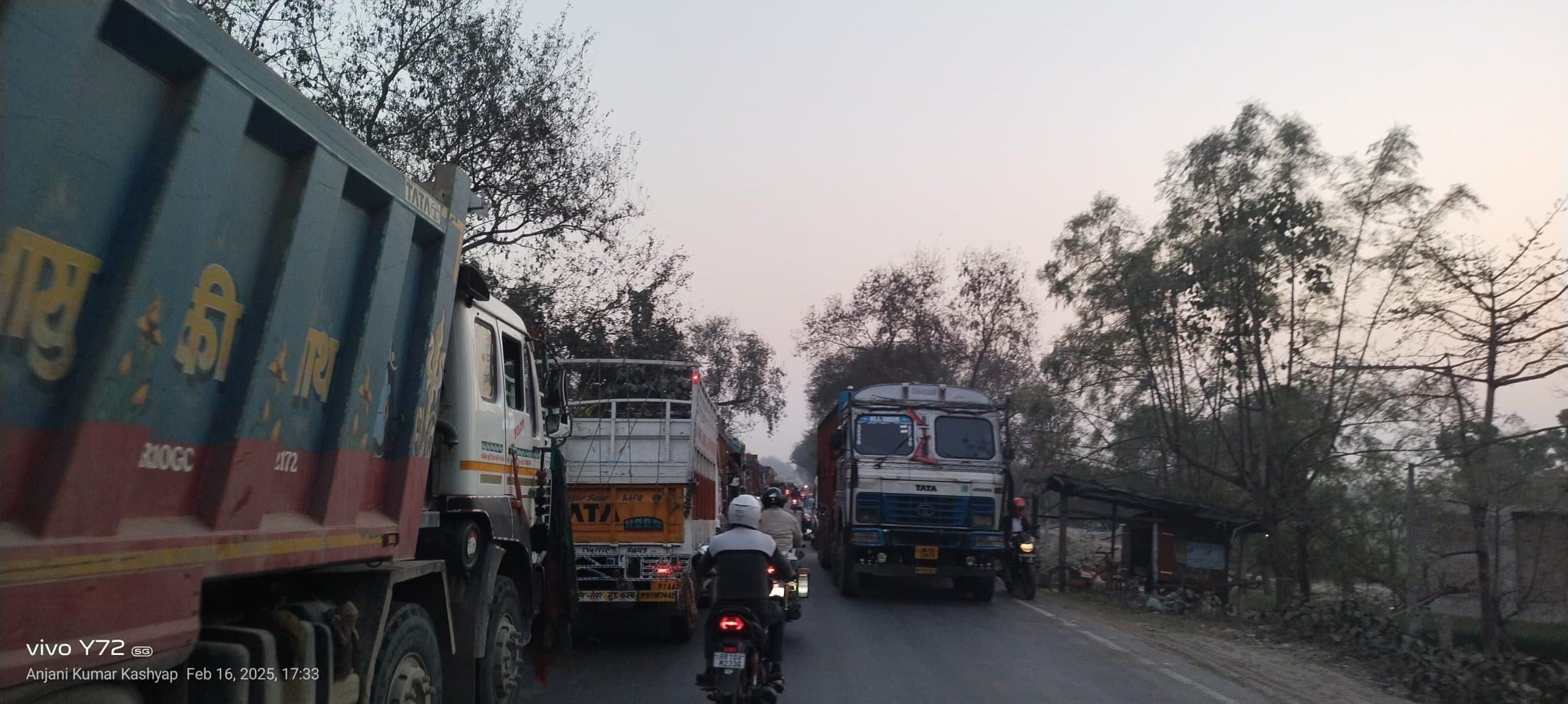 Bhagalpur news विक्रमशिला पुल 36 घंटे जाम, श्रद्धालुओं व परीक्षार्थियों को परेशानी