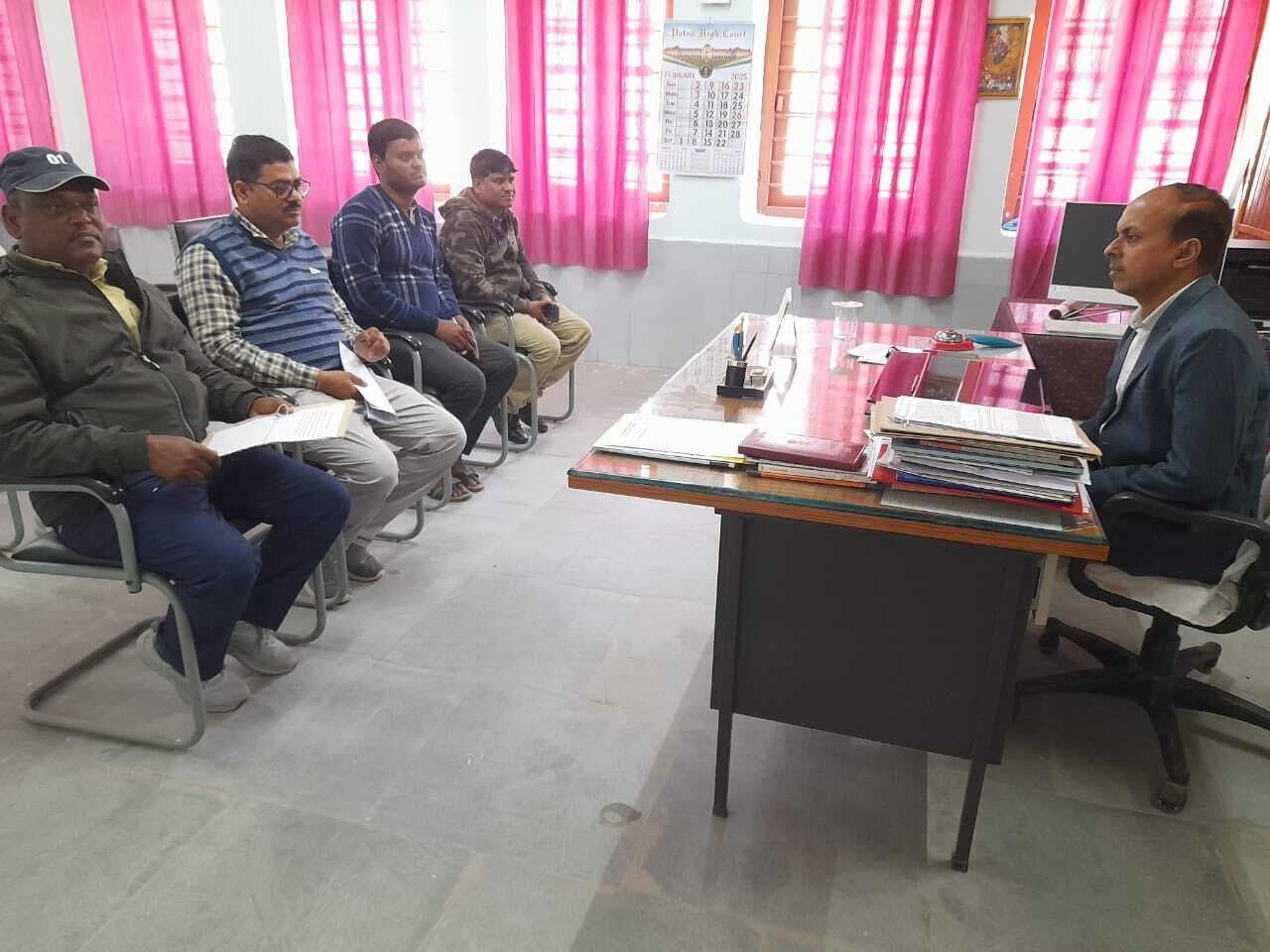 लोक अदालत में अधिक से अधिक मामलों का करें निष्पादन