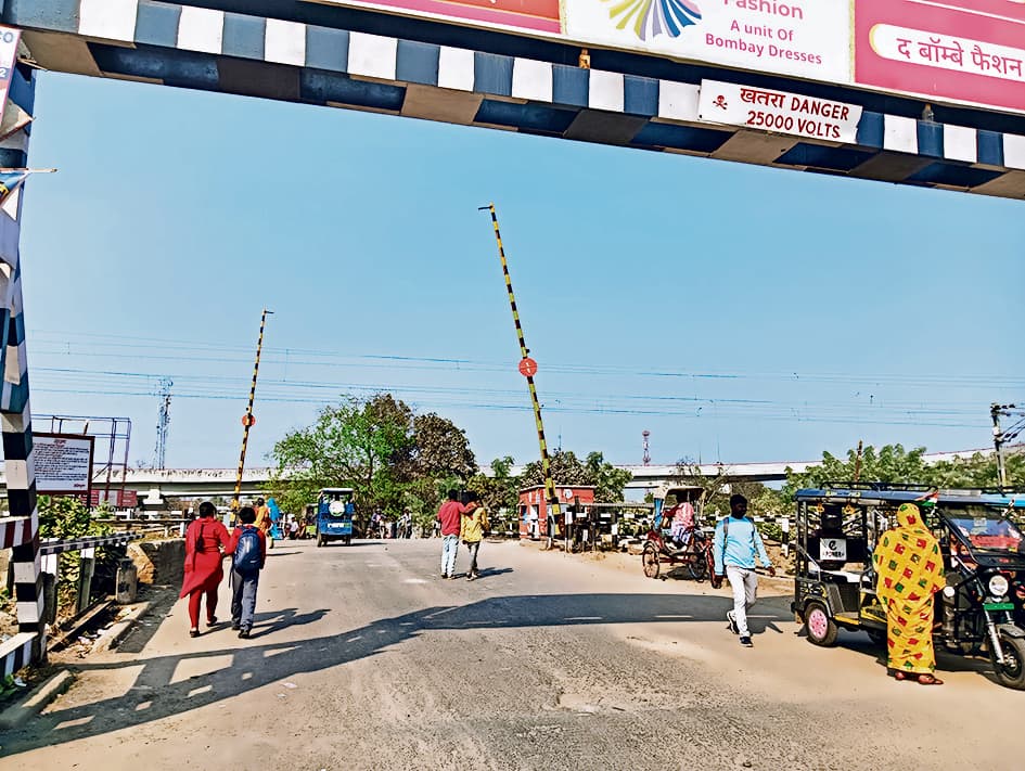 गुमटी संख्या 47-ए पर लाइट ओवरब्रिज के टेंडर के 25 माह बाद भी नहीं शुरू हुआ काम