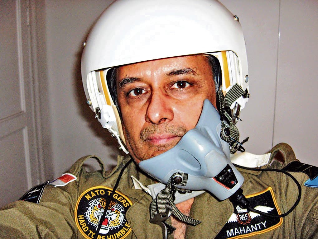 Jamshedpur News : शहर के निरुप मोहंती देश के पहले सिविलियन, जिसको मिला मिलिट्री जेट उड़ाने का लाइसेंस