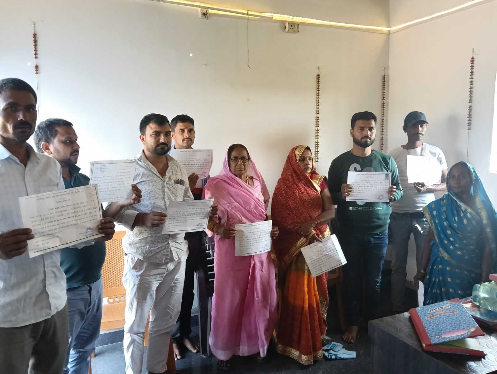 किसानों की समस्याओं को लेकर बैठक में चर्चा