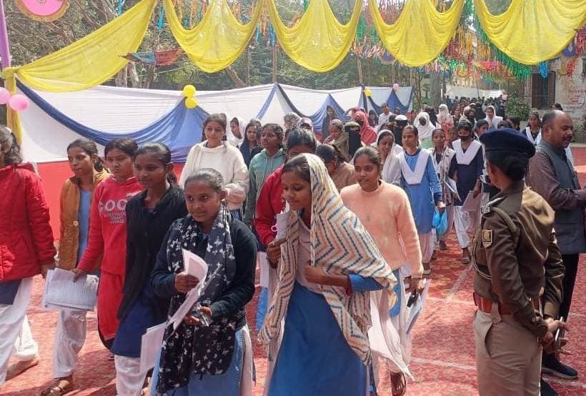 मैट्रिक परीक्षा के दूसरे दिन गणित विषय में कुल 593 परीक्षार्थी रहे अनुपस्थित