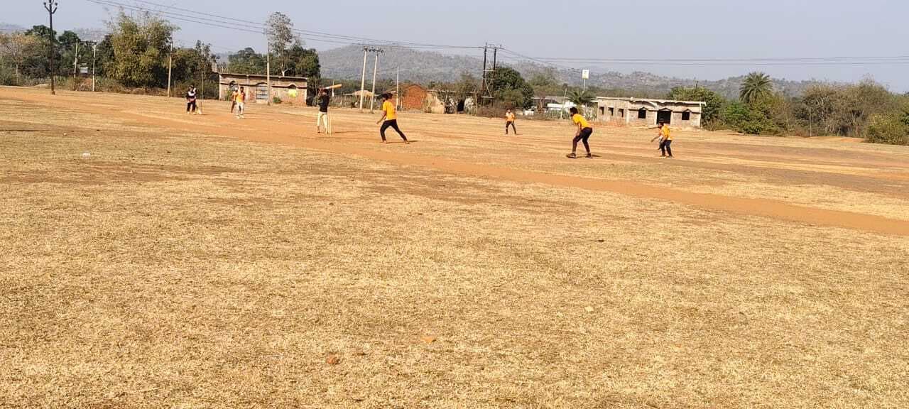 एमपीएल में पथराकुंडी लायंस व रॉयल स्ट्राइकर्स ने जीते मैच