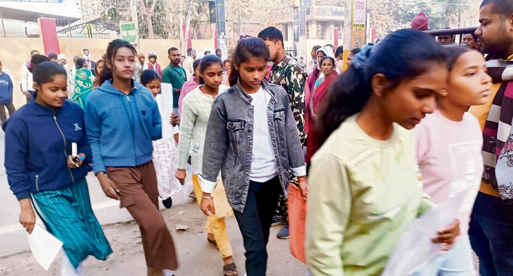 मैट्रिक परीक्षा के दूसरे दिन पकड़ाये तीन फर्जी परीक्षार्थी