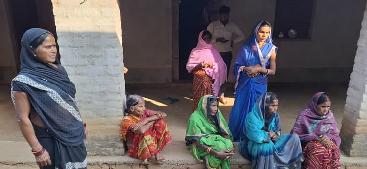 Giridih News :देवरी के मजदूर की नोएडा में मौत, घर में मातम