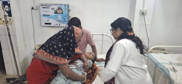 जमीन विवाद में मारपीट, दो महिला समेत तीन जख्मी, रेफर