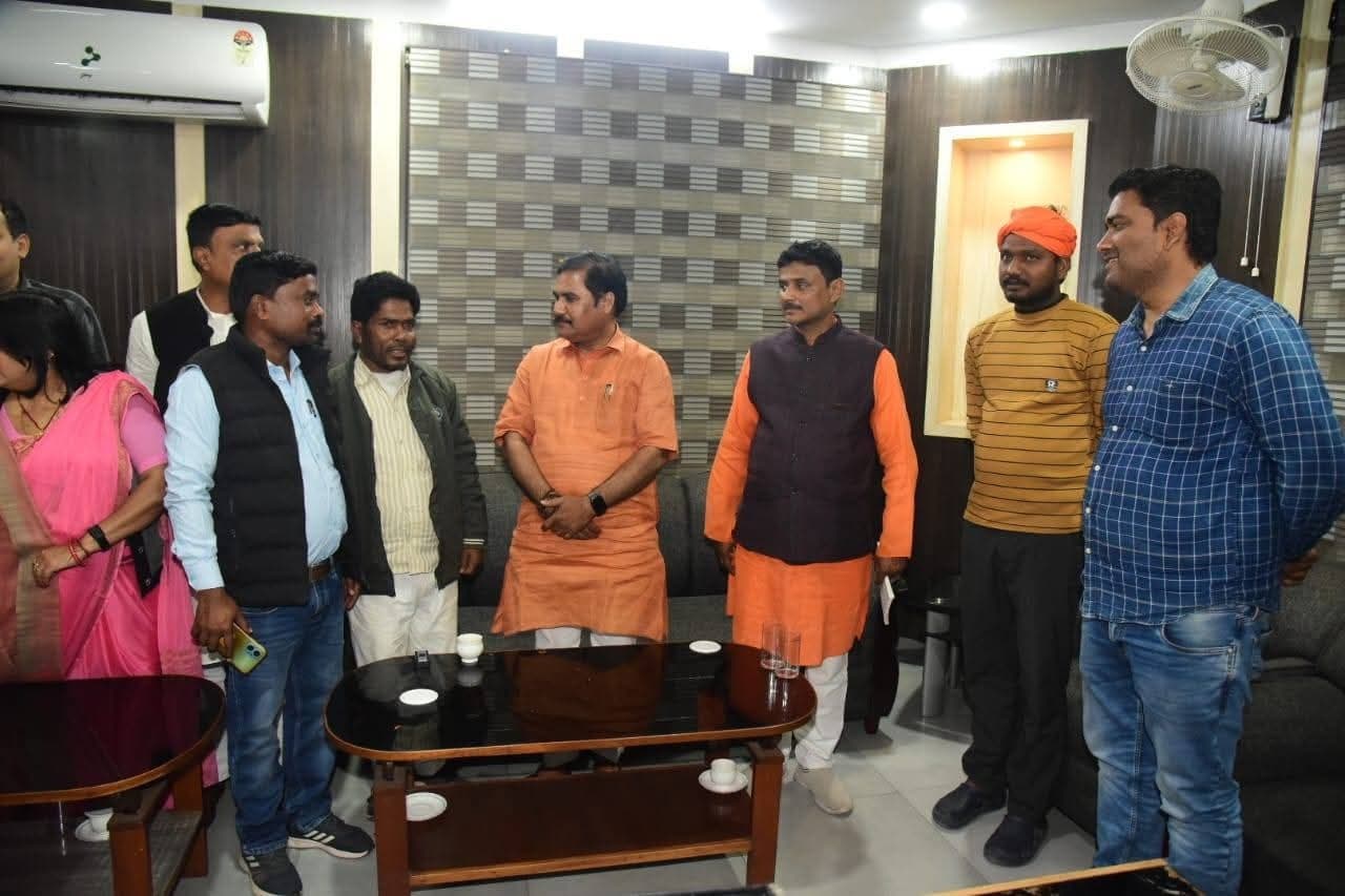 एससी-एसटी कल्याण मंत्री ने किया अररिया का दौरा