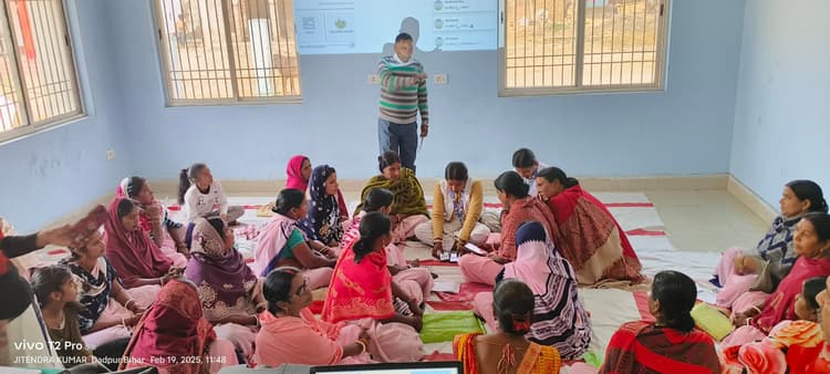 संचारी रोग से बचाव को ले आशा को दिया गया प्रशिक्षण