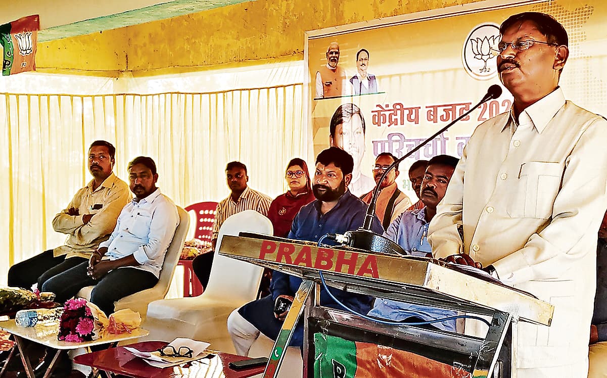 Seraikela Kharsawan new: बजट में आम जनता के हितों का ध्यान रखा गया