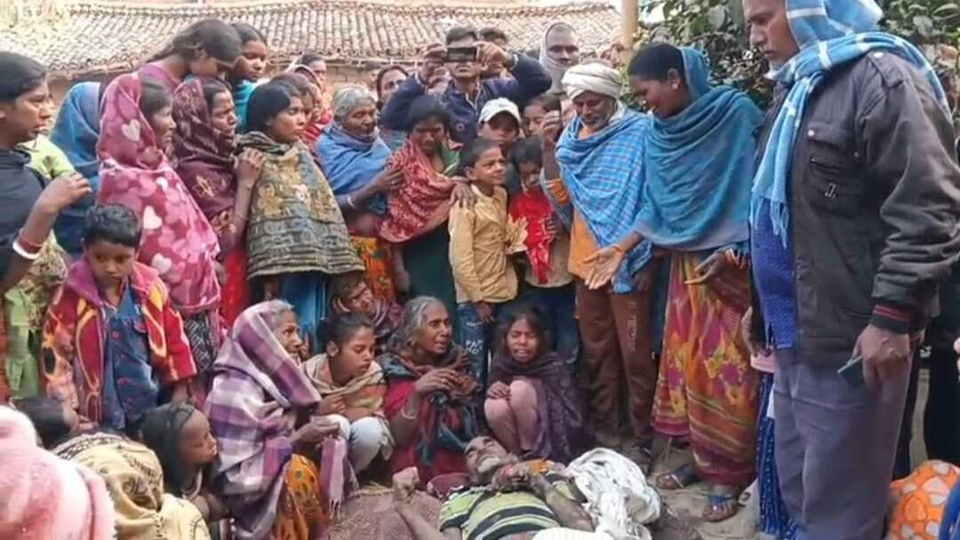 सिंचाई करने खेत गये किसान की करंट लगने से मौत