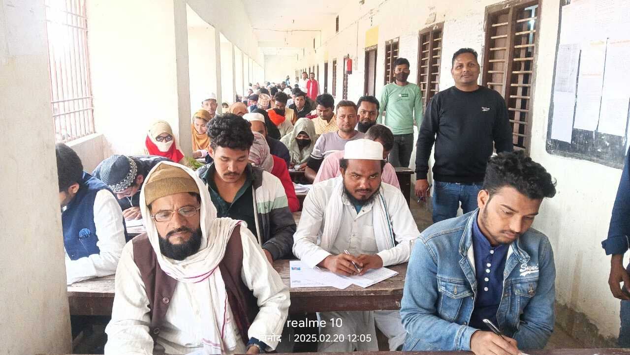 एलसी कॉलेज में आलिम व फाजिल की परीक्षा शुरू