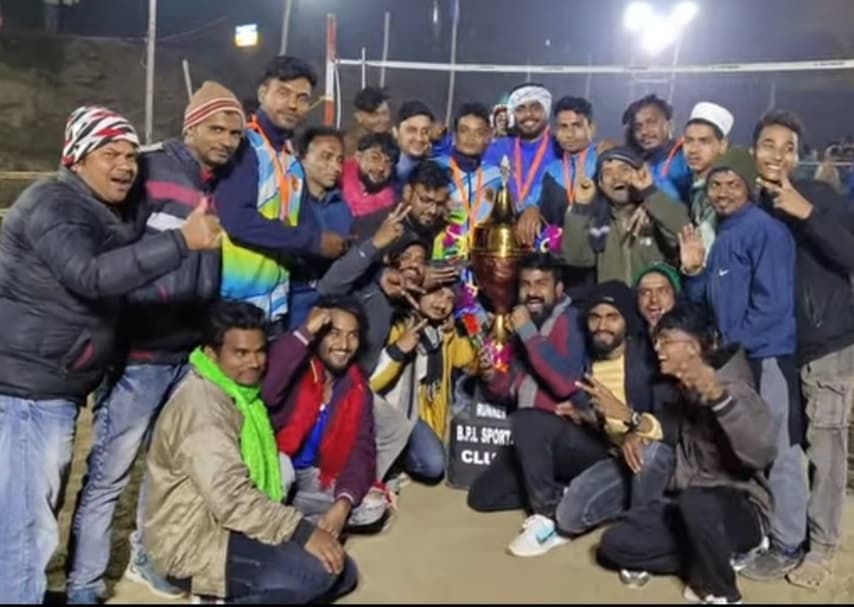 वॉलीबॉल के फाइनल में नारायणपर ने मालापारा को 3-1 से हराया