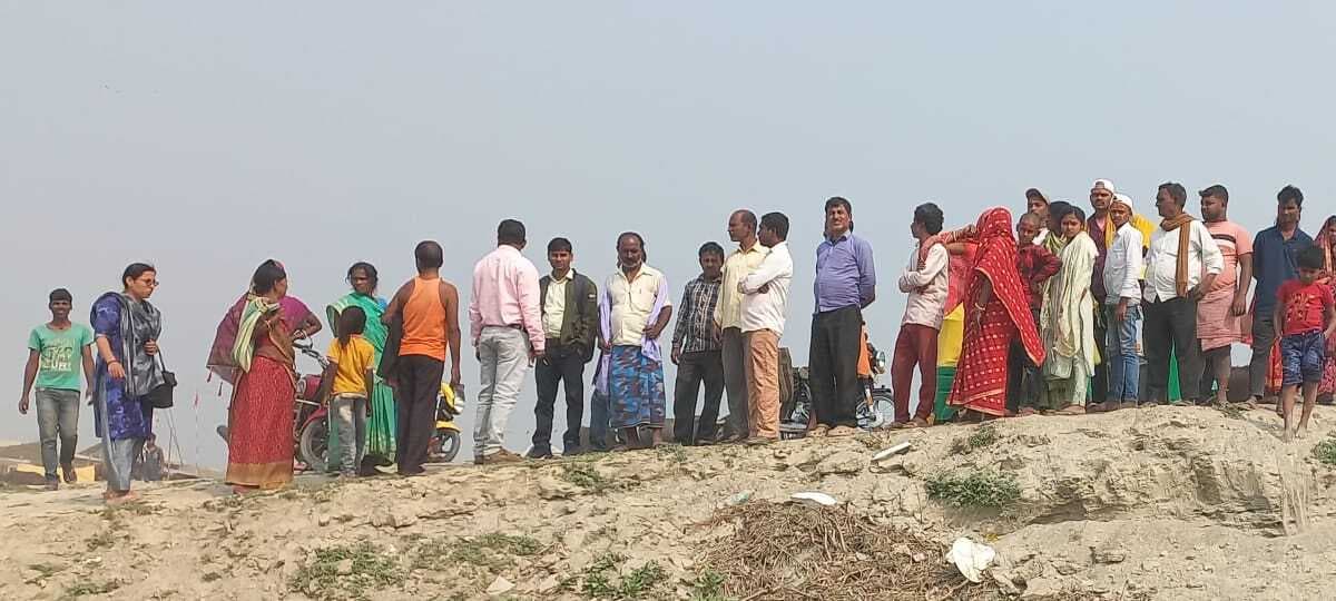 रूपौली में 12 वर्षीय बालक स्नान के दौरान गंगा में डूबा,  मौत